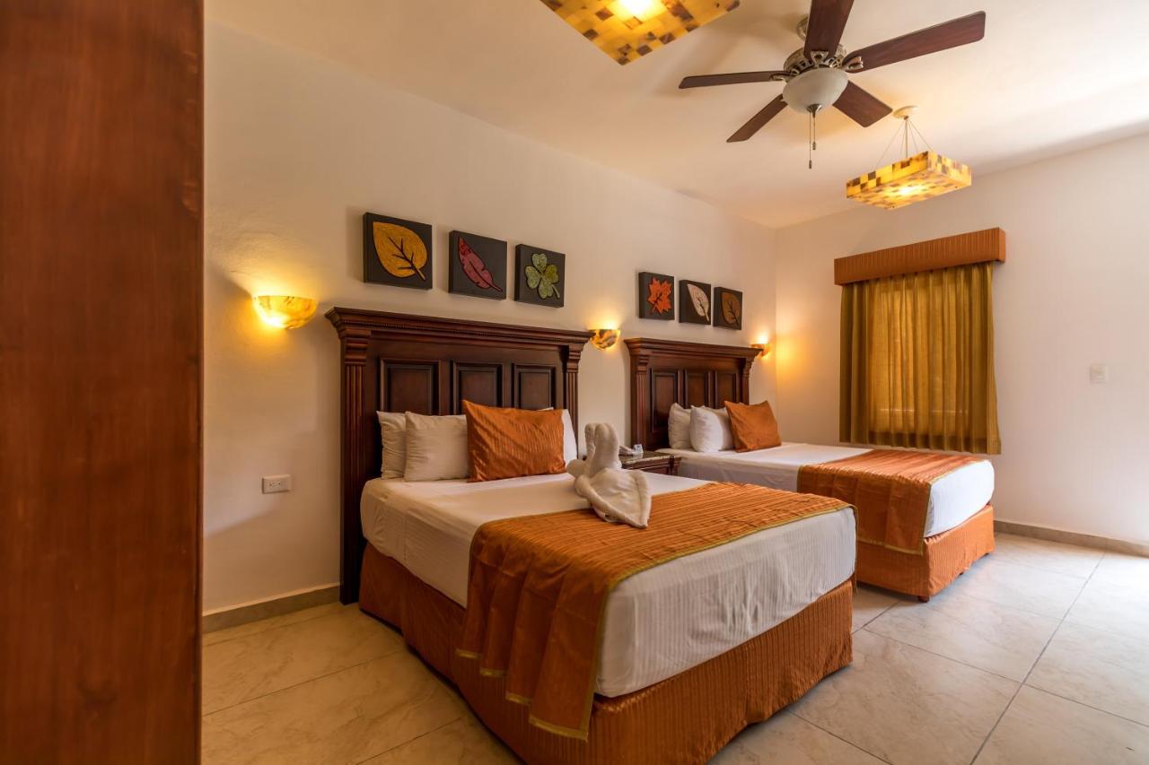 Hotel Las Golondrinas Playa del Carmen Buitenkant foto